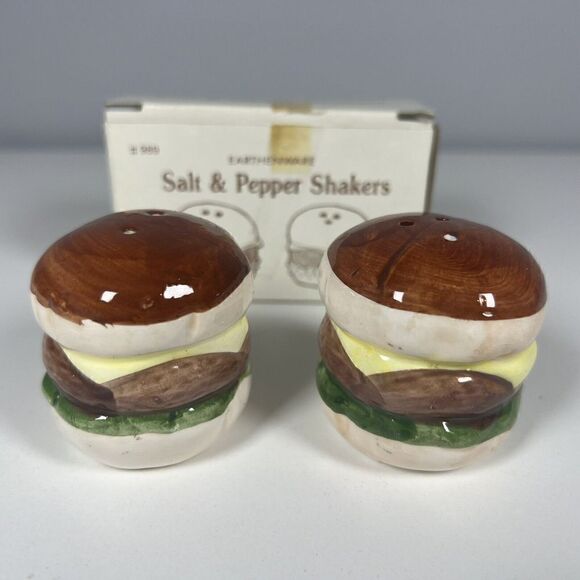 Vintage Earthenware Hamburger Salt And Pepper Shaker Set Hand Painted Taiwan - Picture 1 of 7